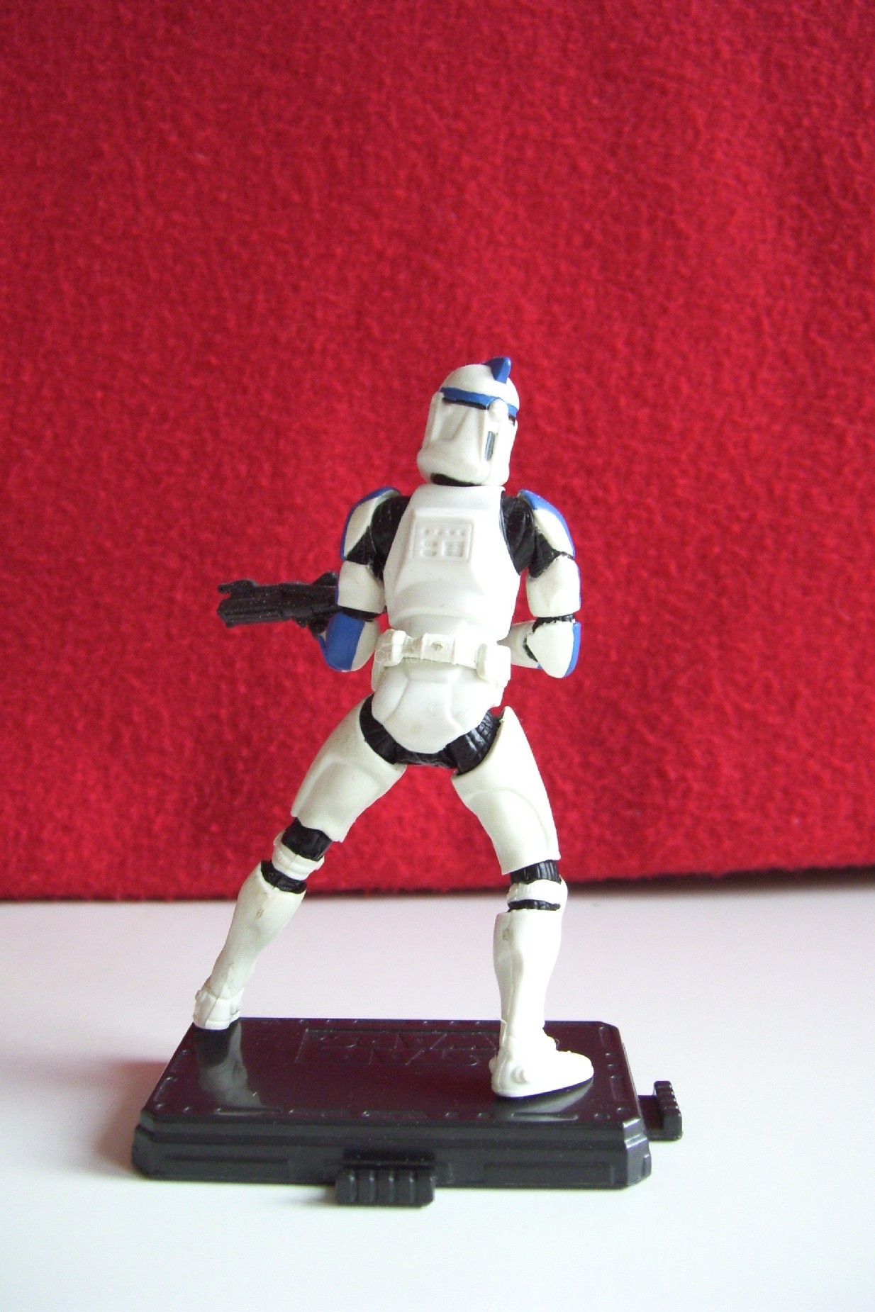 custom klón hadnagy figura hátulról